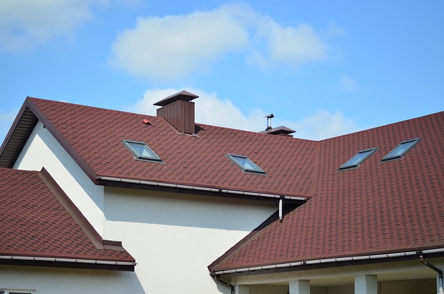  Wymiana blachy na dachu – wskazówki  i instrukcja krok po kroku.
